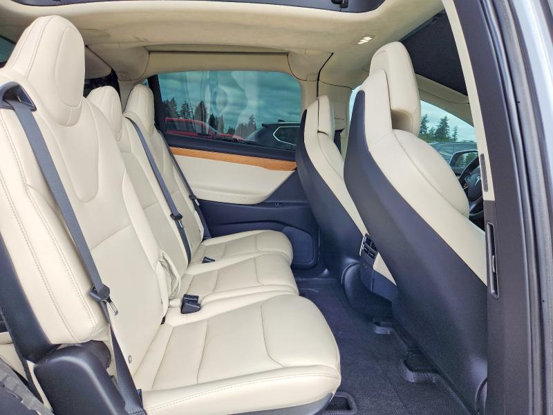 63329846 :رقم المزاد ، 5YJXCAE23KF157631 vin ، 2019 Tesla Model X مزاد بيع