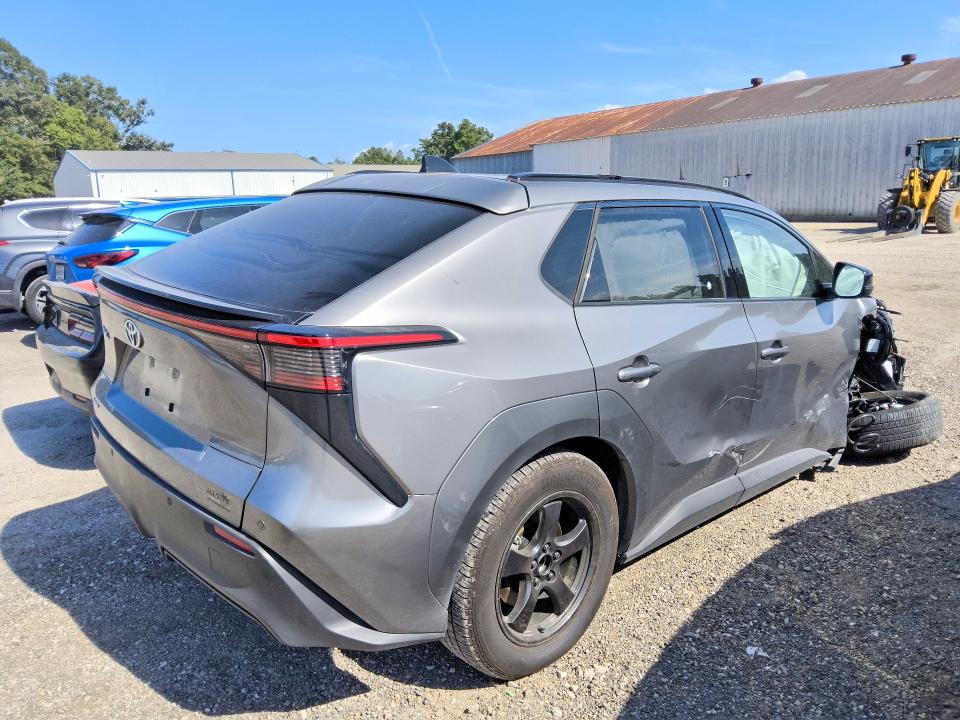 2026 Toyota Bz მანქანა იყიდება აუქციონზე, vin: JTMBFAEB8TJ016016, აუქციონის ნომერი: 64680456