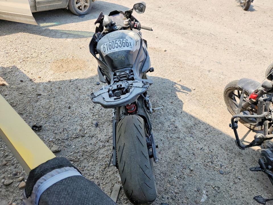 61605366 :رقم المزاد ، WB10P230XS6L49702 vin ، 2025 Bmw S 1000 مزاد بيع
