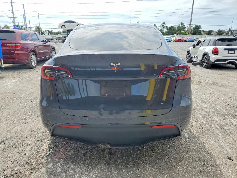 2024 Tesla Model Y მანქანა იყიდება აუქციონზე, vin: 7SAYGDED9RF163555, აუქციონის ნომერი: 66446826