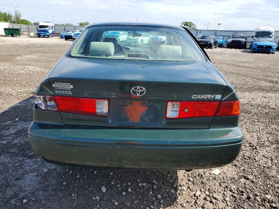 2001 Toyota Camry მანქანა იყიდება აუქციონზე, vin: 4T1BG22K61U033542, აუქციონის ნომერი: 63881196