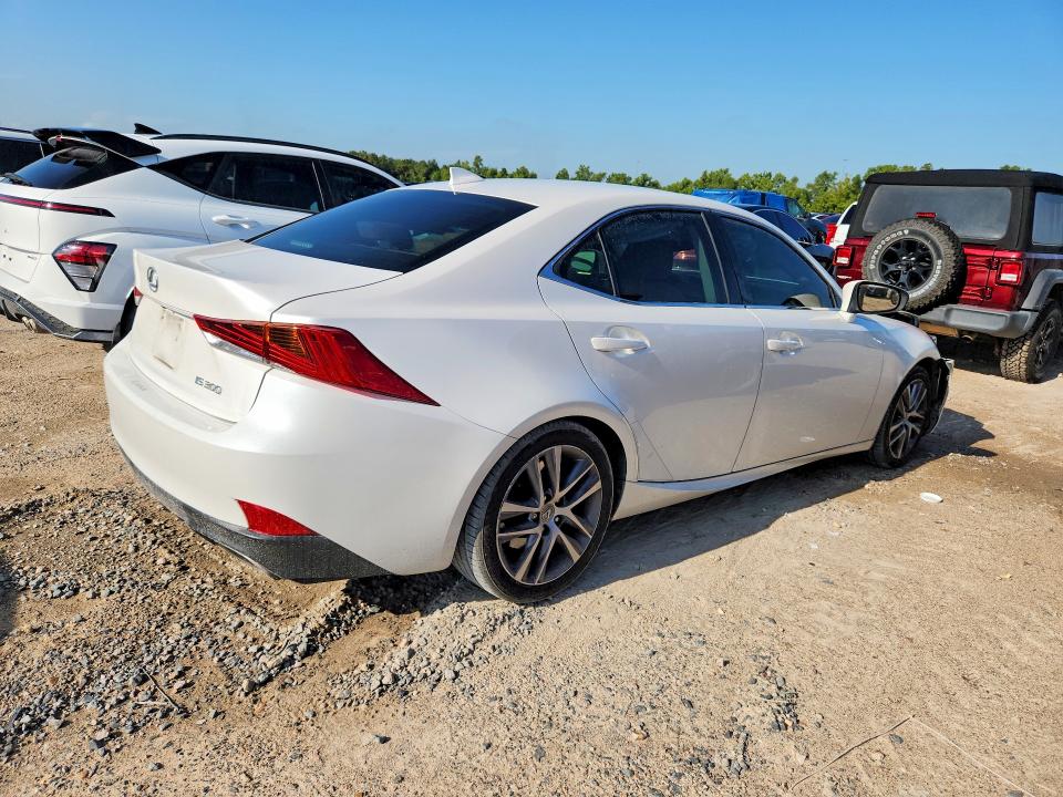 64382216 :رقم المزاد ، JTHBA1D29J5072003 vin ، 2018 Lexus Is مزاد بيع