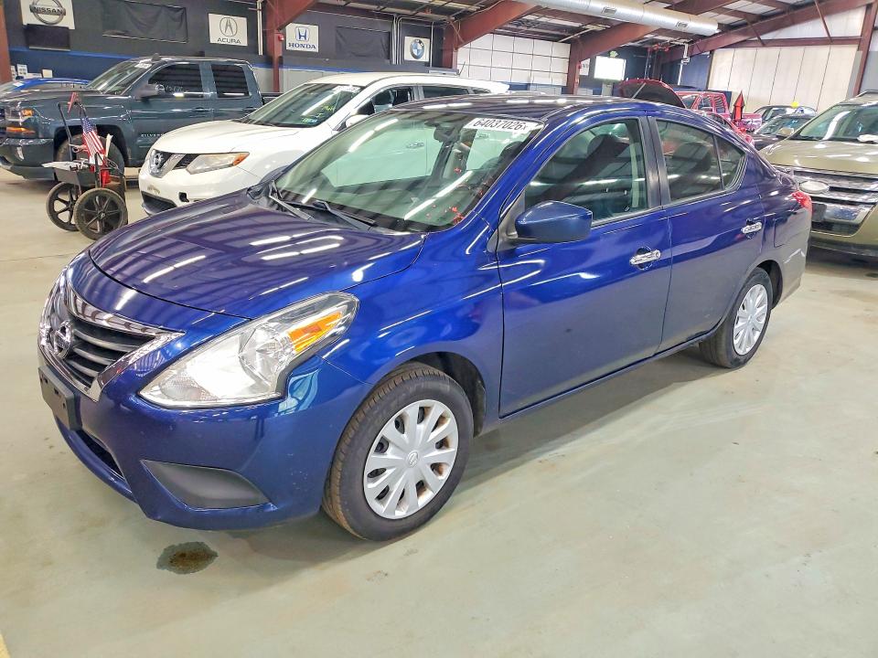 64037026 :رقم المزاد ، 3N1CN7APXKL869085 vin ، 2019 Nissan Versa مزاد بيع