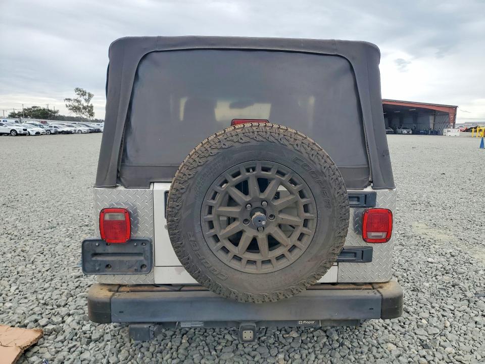 66144766 :رقم المزاد ، 1J4FA44S25P356274 vin ، 2005 Jeep Wrangler / Tj مزاد بيع