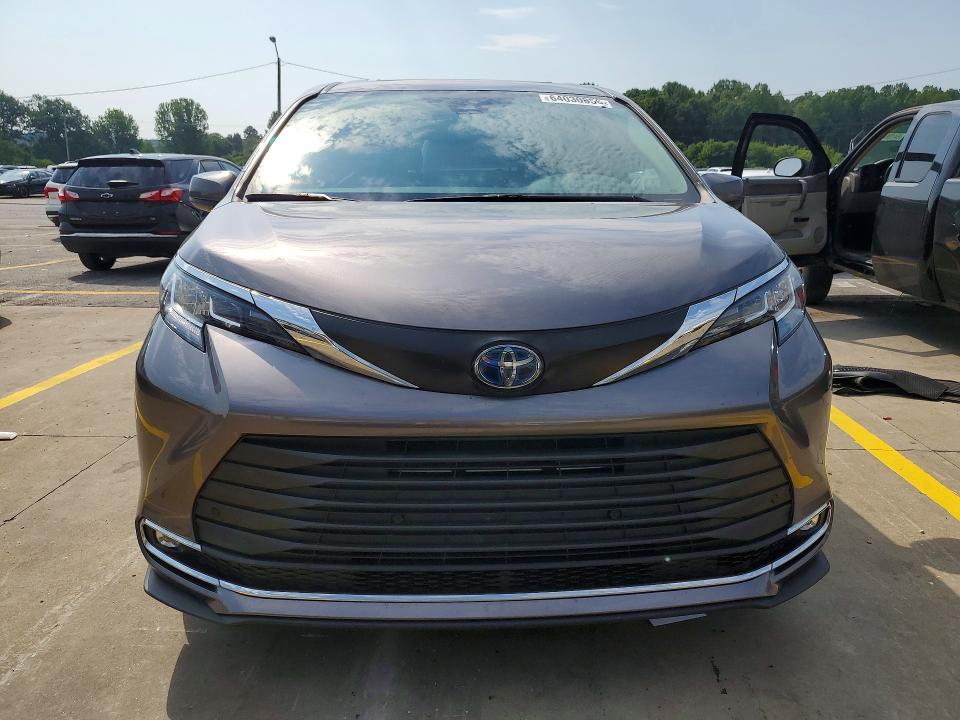 Продажа на аукционе авто 2023 Toyota Sienna, vin: 5TDYSKFC4PS082039, номер лота: 64030856