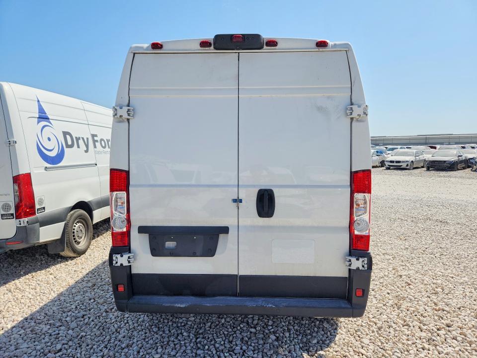 63677906 :رقم المزاد ، 3C6LRVDG2RE102015 vin ، 2024 Ram Promaster 2500 مزاد بيع