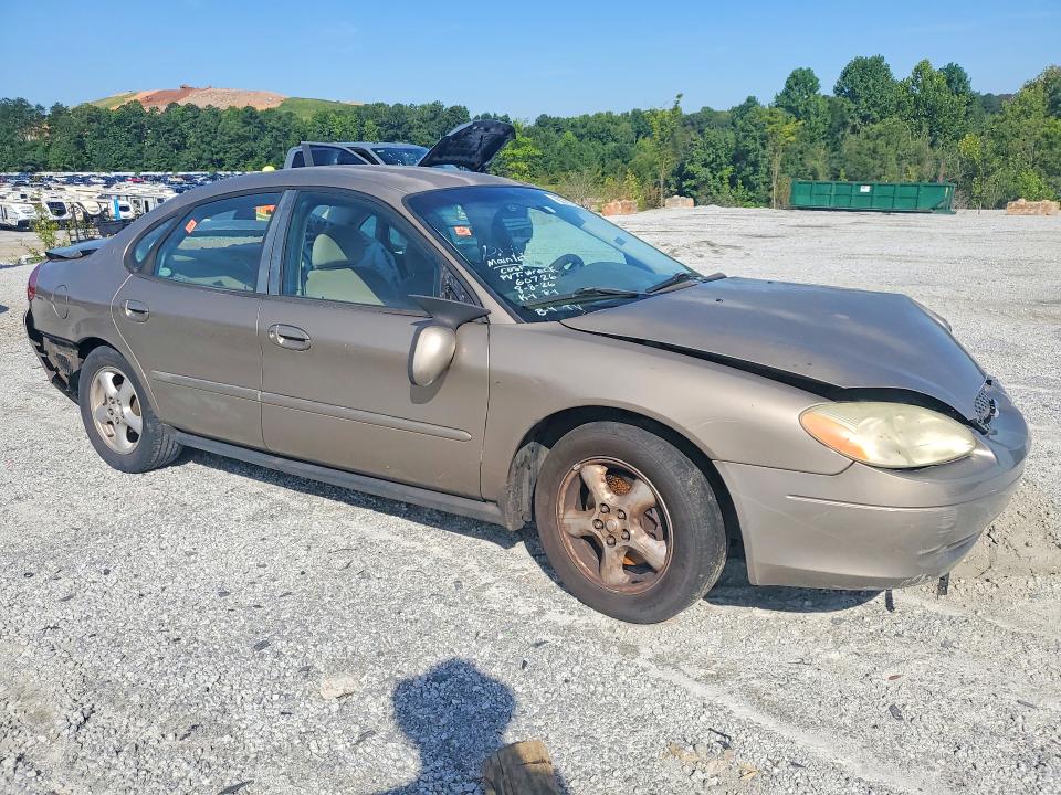 65791956 :رقم المزاد ، 1FAFP53U32A215876 vin ، 2002 Ford Taurus مزاد بيع