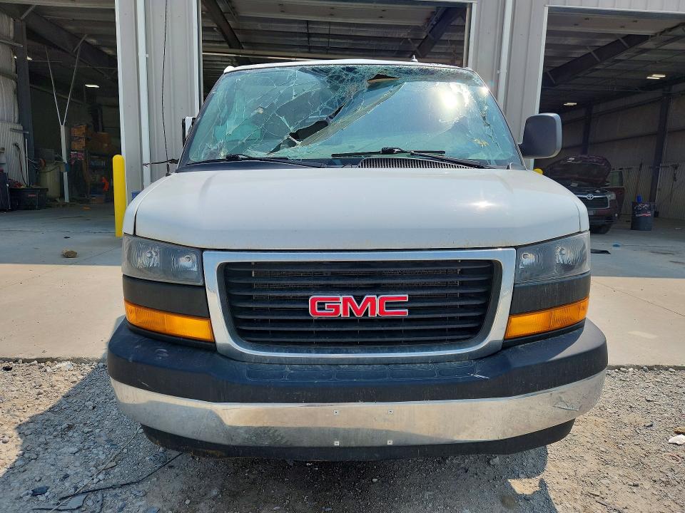 63360666 :رقم المزاد ، 1GTW7AFG5L1265382 vin ، 2020 Gmc Savana مزاد بيع