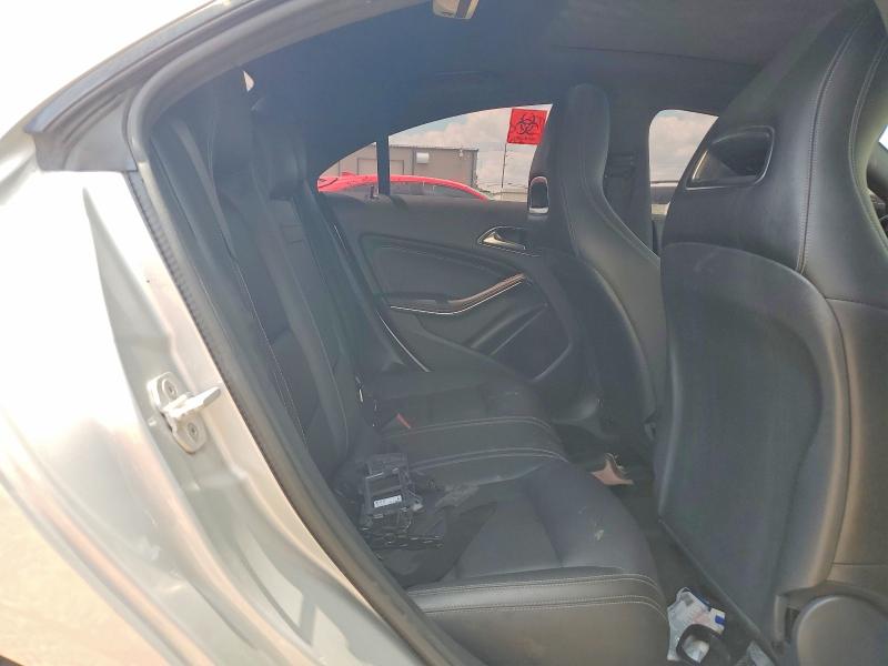 62902806 :رقم المزاد ، WDDSJ4GBXJN539546 vin ، 2018 Mercedes-benz Cla مزاد بيع