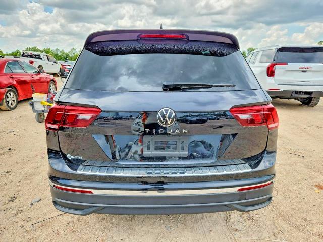 64633016 :رقم المزاد ، 3VVRB7AX4RM197126 vin ، 2024 Volkswagen Tiguan مزاد بيع