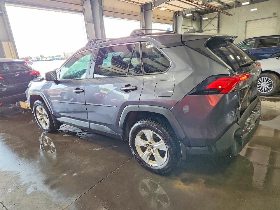 2019 Toyota Rav4 მანქანა იყიდება აუქციონზე, vin: JTMP1RFV8KD502513, აუქციონის ნომერი: 64424166
