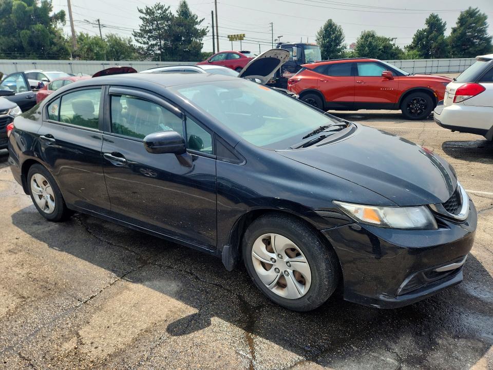 64476976 :رقم المزاد ، 19XFB2F52FE079903 vin ، 2015 Honda Civic مزاد بيع