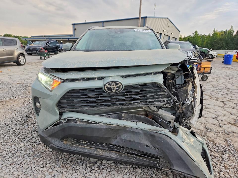 2021 Toyota Rav4 მანქანა იყიდება აუქციონზე, vin: 2T3W1RFV5MW118755, აუქციონის ნომერი: 65739816