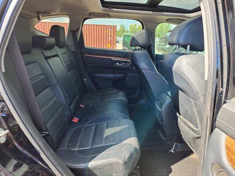63606836 :رقم المزاد ، 2HKRW2H99HH123007 vin ، 2017 Honda Cr-v مزاد بيع