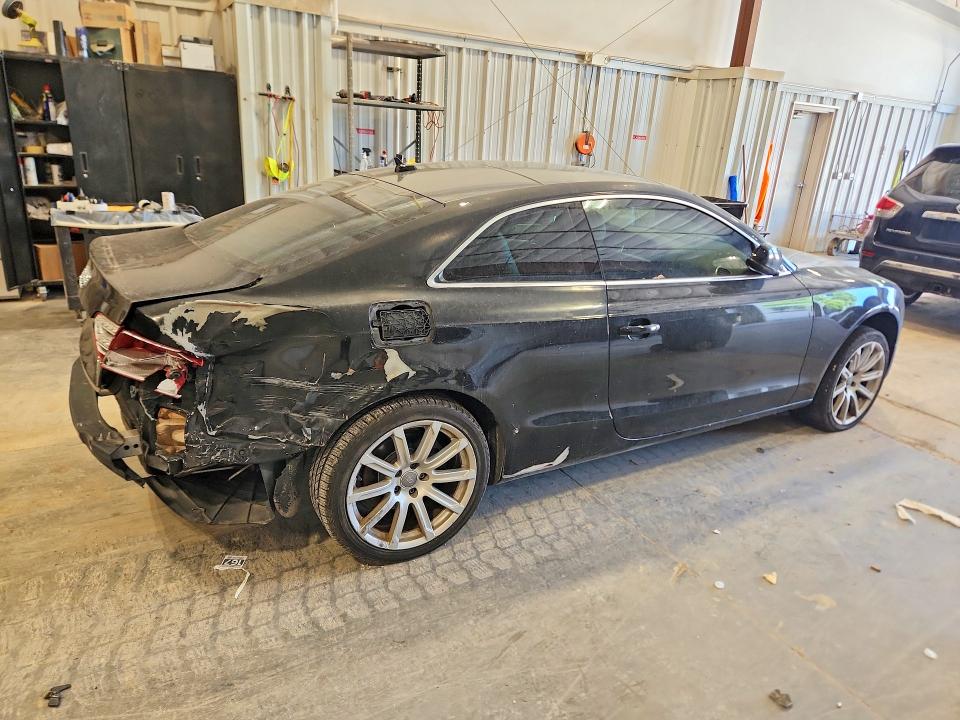 Продажа на аукционе авто 2011 Audi A5, vin: WAULFAFR7BA086375, номер лота: 66222406