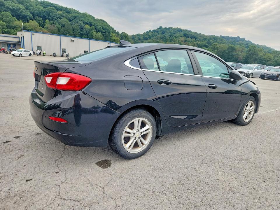 Продажа на аукционе авто 2018 Chevrolet Cruze, vin: 1G1BE5SM2J7159594, номер лота: 66010526