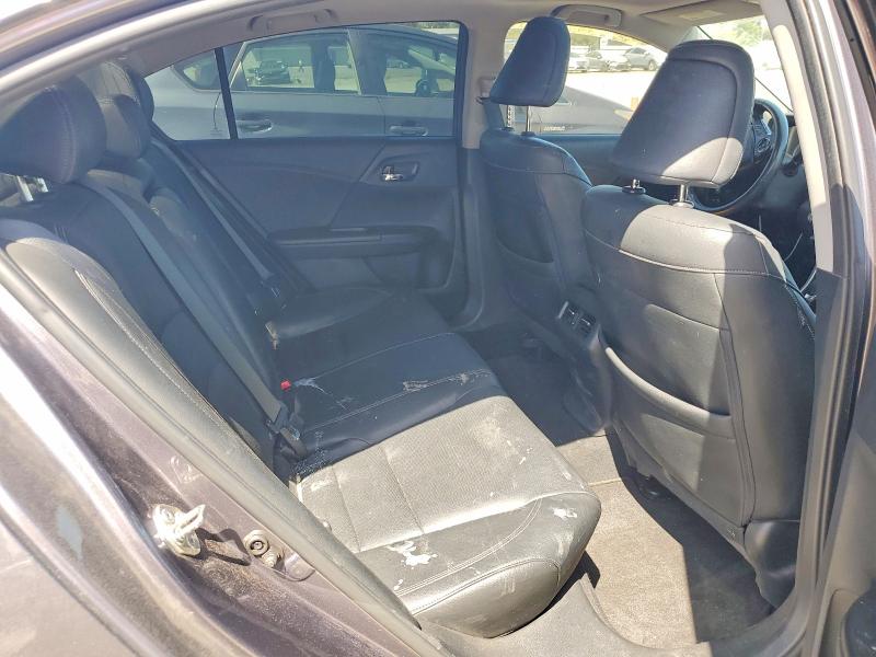 64483846 :رقم المزاد ، 1HGCR2F86FA073468 vin ، 2015 Honda Accord مزاد بيع