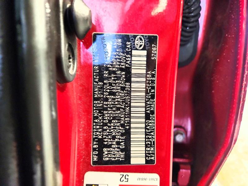 64319216 :رقم المزاد ، 4T1B11HK1JU577398 vin ، 2018 Toyota Camry مزاد بيع