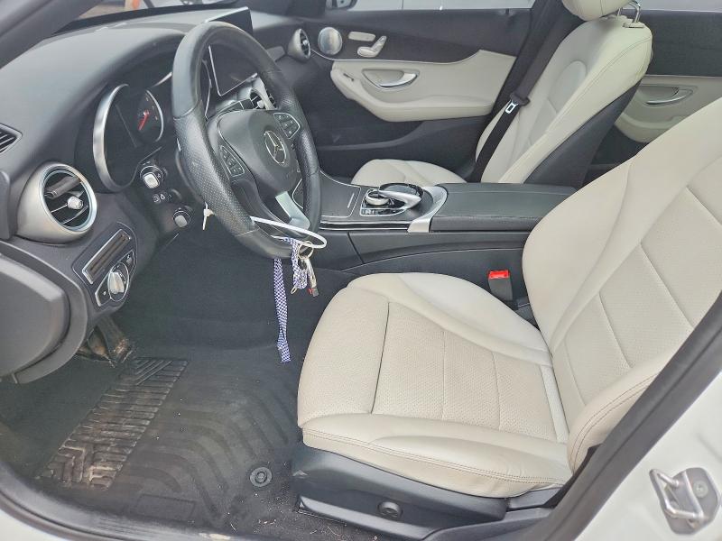 63940216 :رقم المزاد ، WDDWF4KB6JR411078 vin ، 2018 Mercedes-benz C مزاد بيع