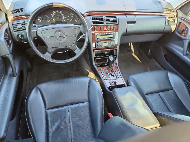 66754816 :رقم المزاد ، WDBJF65H1XA828744 vin ، 1999 Mercedes-benz E مزاد بيع