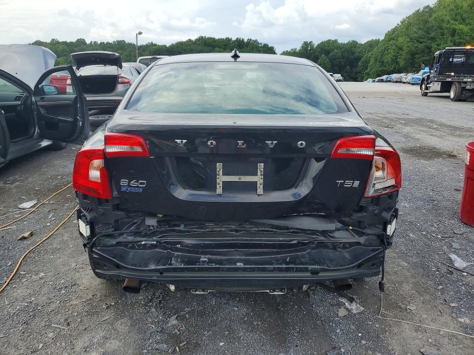 Продаж на аукціоні авто 2017 Volvo S60, vin: LYV402HK2HB147339, номер лоту: 65405366