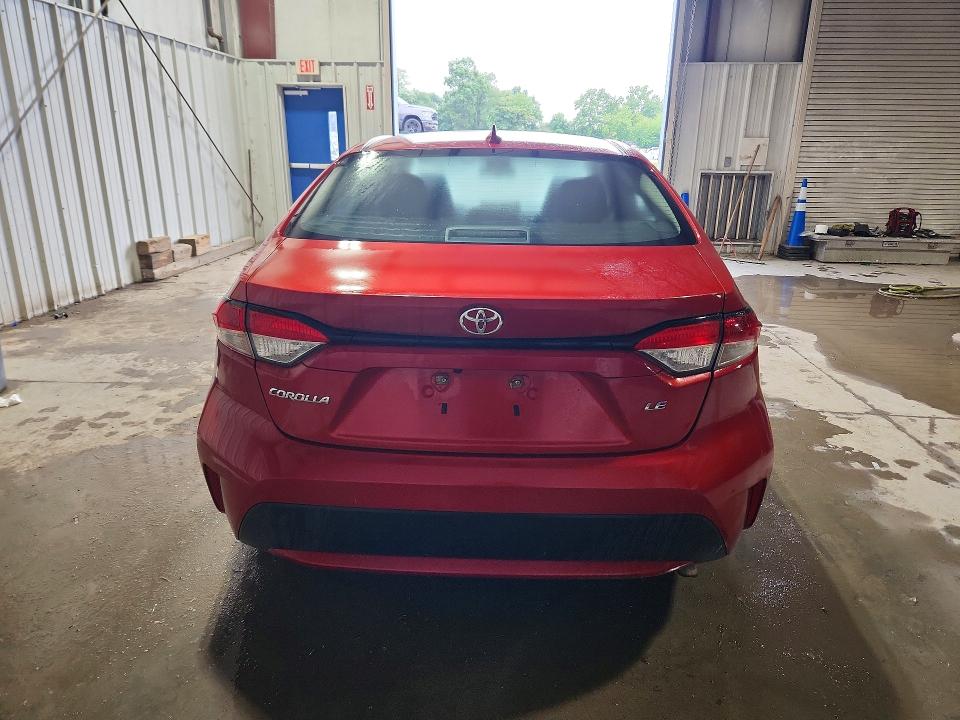 63143216 :رقم المزاد ، 5YFEPMAE8MP186739 vin ، 2021 Toyota Corolla مزاد بيع