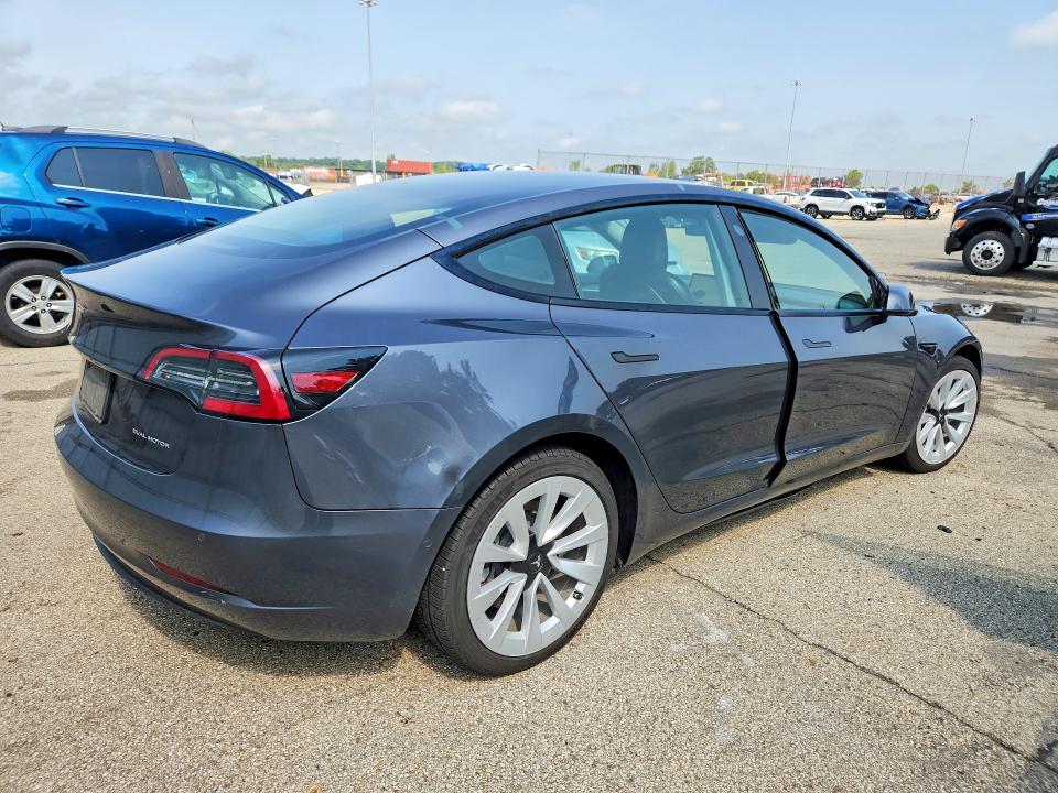 2022 Tesla Model 3 მანქანა იყიდება აუქციონზე, vin: 5YJ3E1EB4NF288967, აუქციონის ნომერი: 64613766