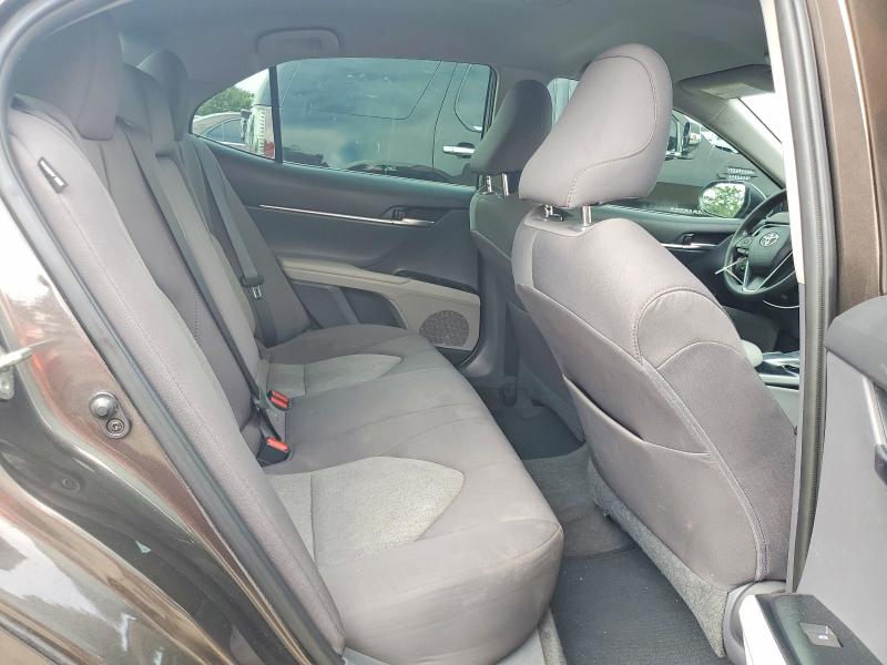 2019 Toyota Camry მანქანა იყიდება აუქციონზე, vin: 4T1B11HK8KU823185, აუქციონის ნომერი: 63505326