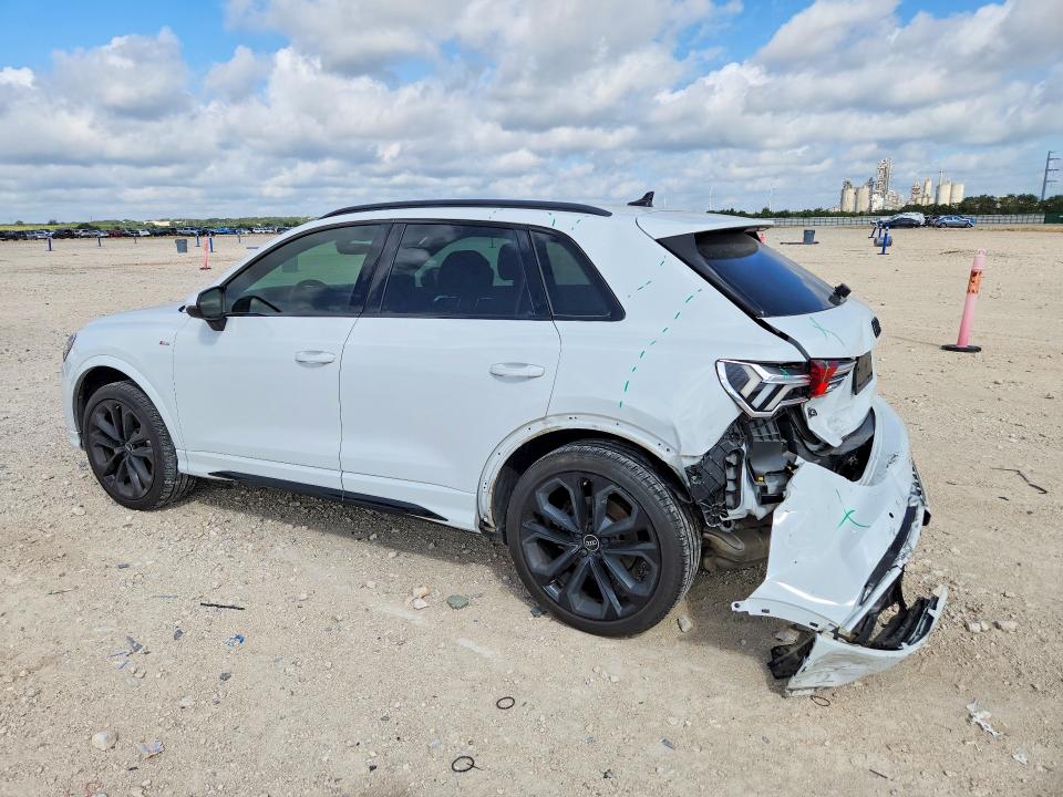 2022 Audi Q3 მანქანა იყიდება აუქციონზე, vin: WA1EECF3XN1004711, აუქციონის ნომერი: 64109696