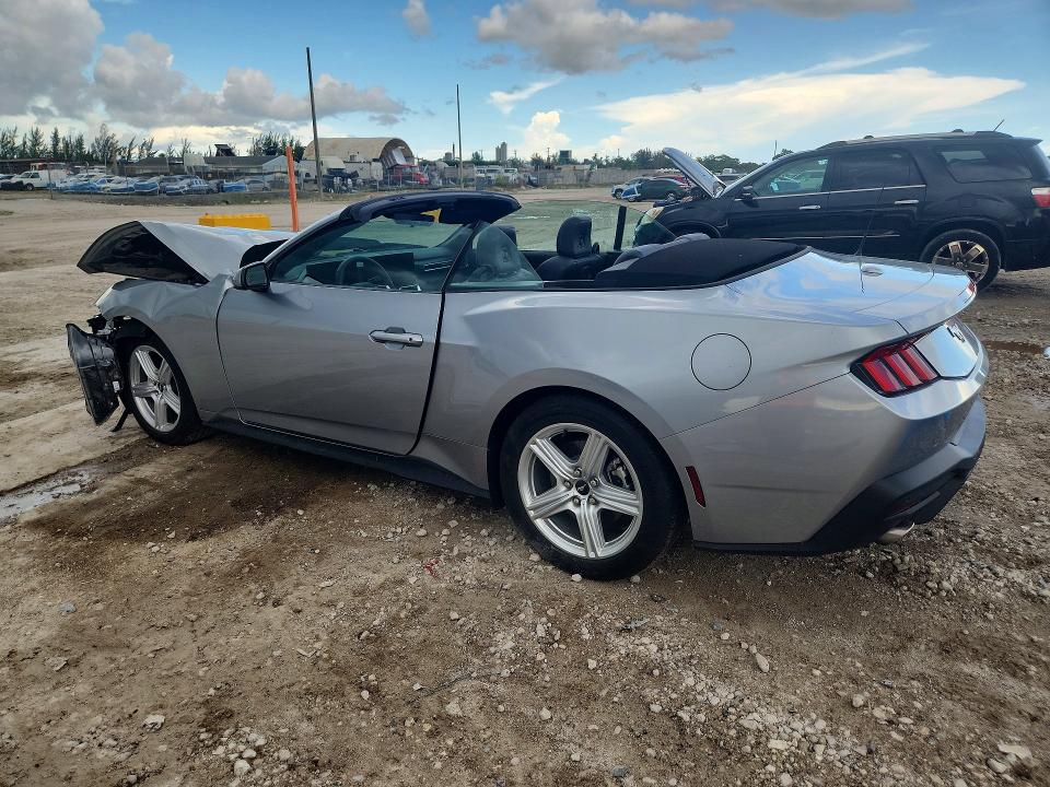 2026 Ford Mustang მანქანა იყიდება აუქციონზე, vin: 1FAGP8UH3T5122244, აუქციონის ნომერი: 66321646