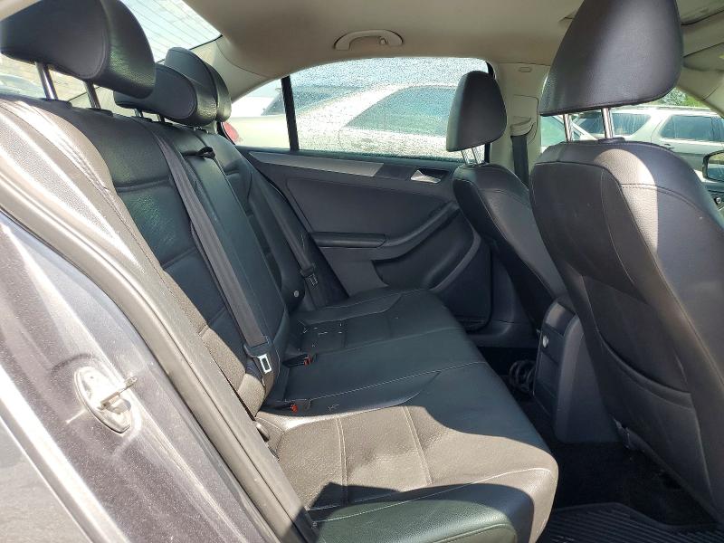 66016856 :رقم المزاد ، 3VWLA7AJ4FM306079 vin ، 2015 Volkswagen Jetta مزاد بيع