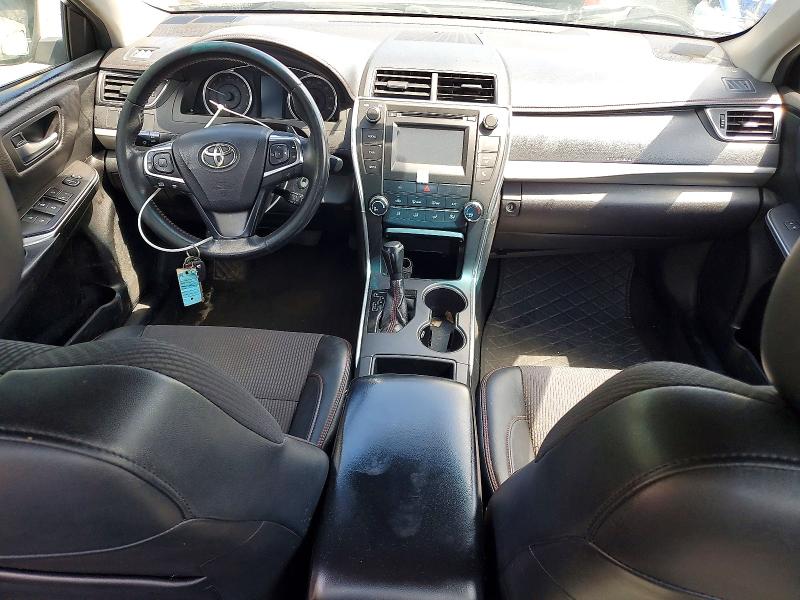 62685306 :رقم المزاد ، 4T1BF1FK2HU318675 vin ، 2017 Toyota Camry مزاد بيع