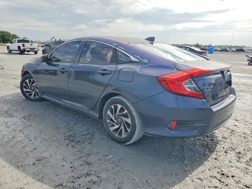 Продажа на аукционе авто 2018 Honda Civic, vin: 2HGFC2F70JH589342, номер лота: 63705926