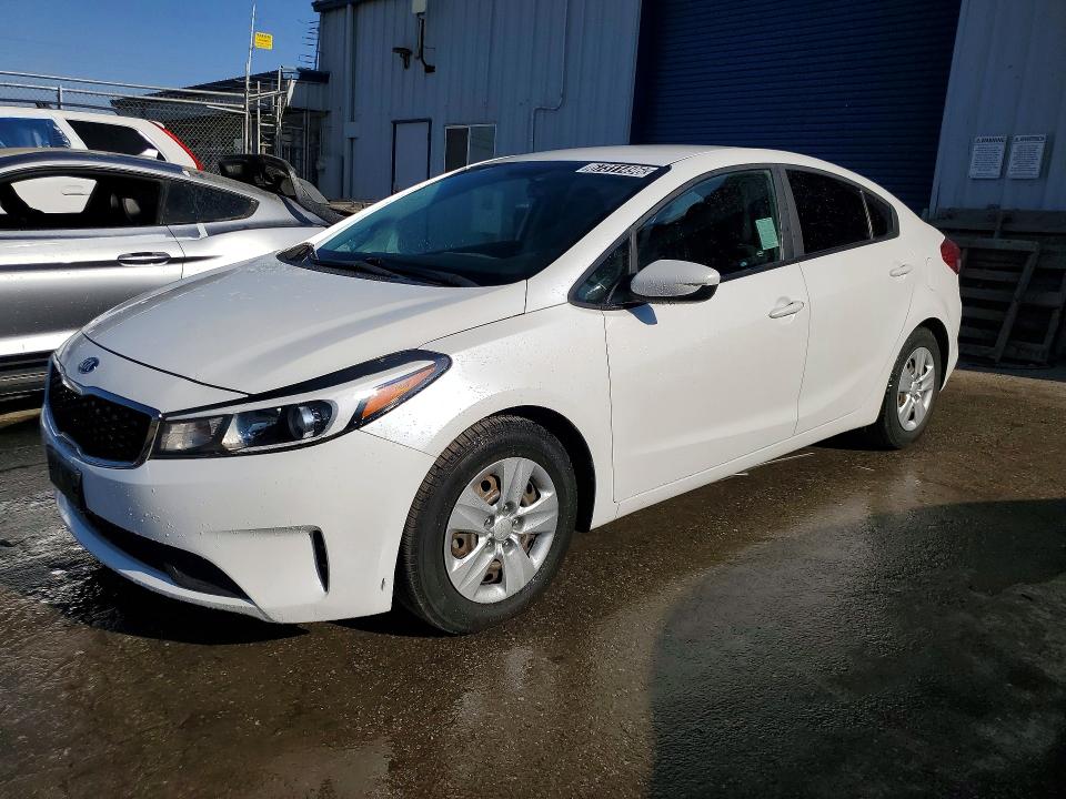 Aukcja sprzedaży 2018 Kia Forte, vin: 3KPFL4A71JE247072, numer aukcji: 67311496