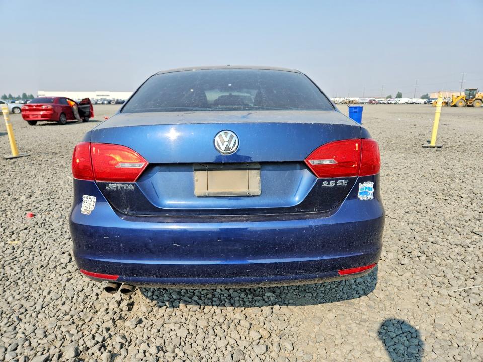 Продажа на аукционе авто 2013 Volkswagen Jetta, vin: 3VWDP7AJ1DM382777, номер лота: 64485196