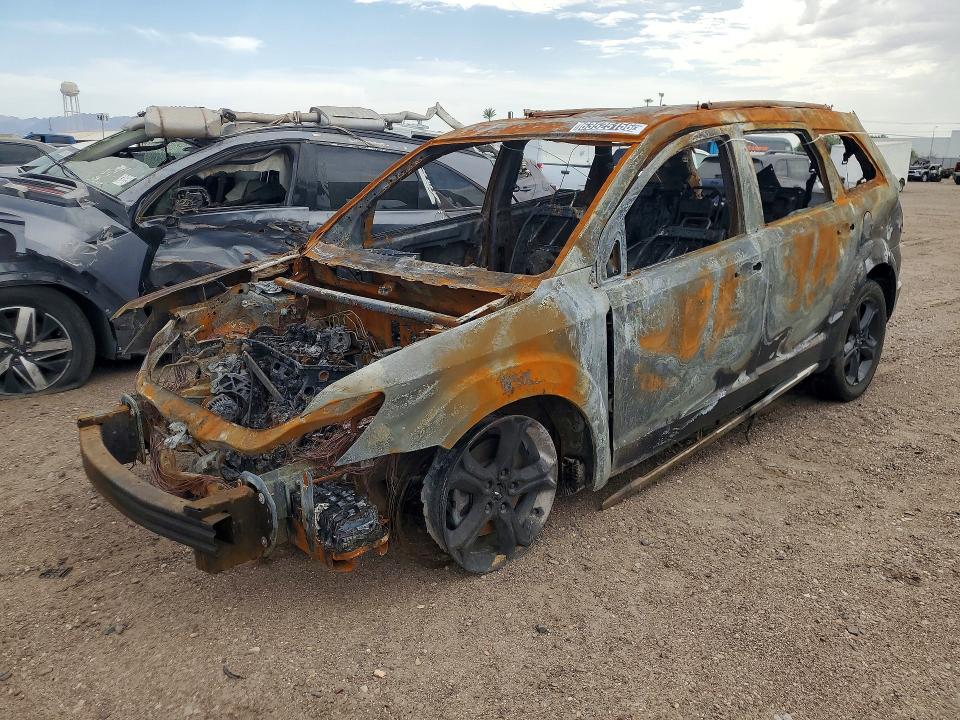 63525156 :رقم المزاد ، 3C4PDCGBXLT268413 vin ، 2020 Dodge Journey مزاد بيع