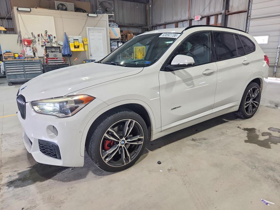 63892736 :رقم المزاد ، WBXHT3C31G5E51331 vin ، 2016 Bmw X1 مزاد بيع