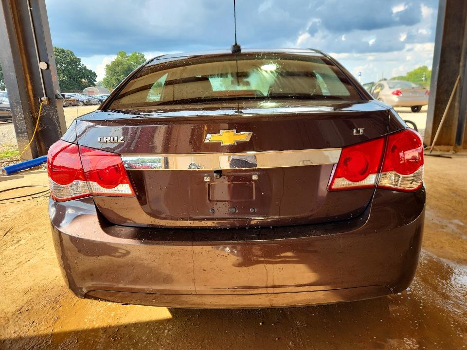 64757236 :رقم المزاد ، 1G1PC5SB4F7277020 vin ، 2015 Chevrolet Cruze مزاد بيع