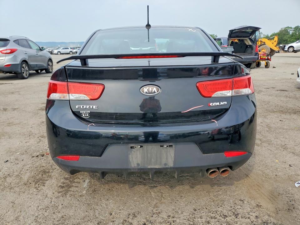 2013 Kia Forte Koup მანქანა იყიდება აუქციონზე, vin: KNAFW6A3XD5745901, აუქციონის ნომერი: 65207566