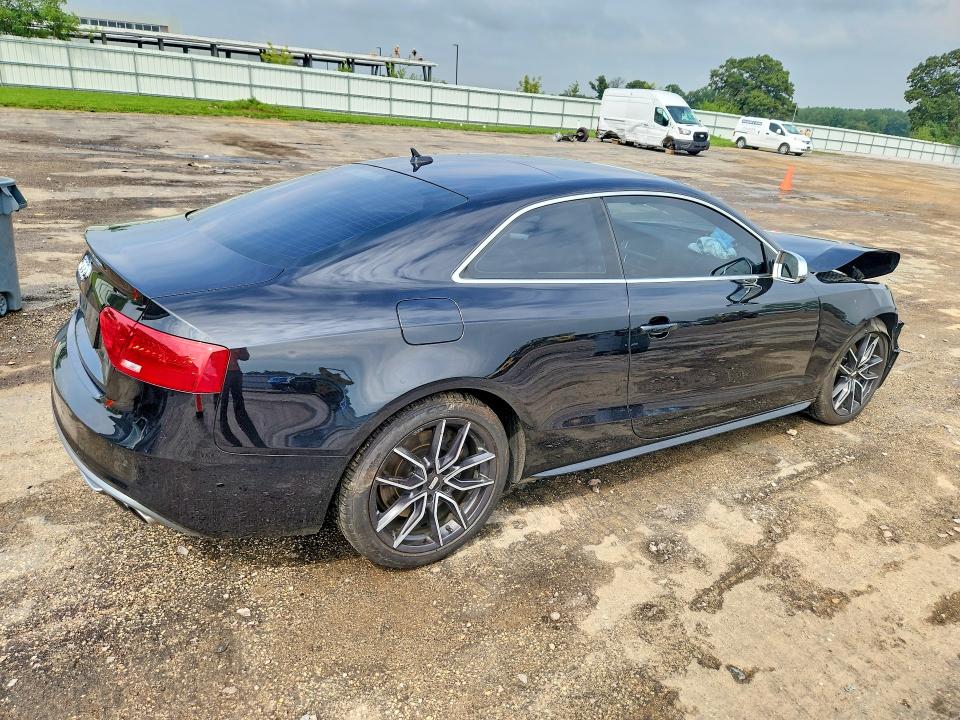65041016 :رقم المزاد ، WAUVGAFR5DA006242 vin ، 2013 Audi S5 مزاد بيع