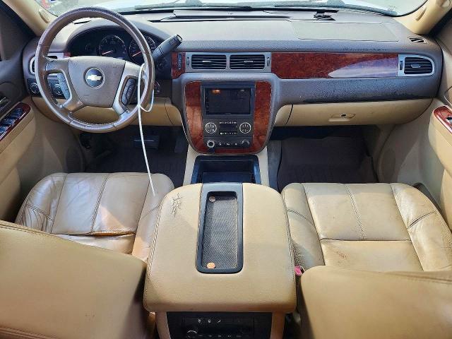 66429526 :رقم المزاد ، 1GNUKJE32AR139300 vin ، 2010 Chevrolet Suburban مزاد بيع