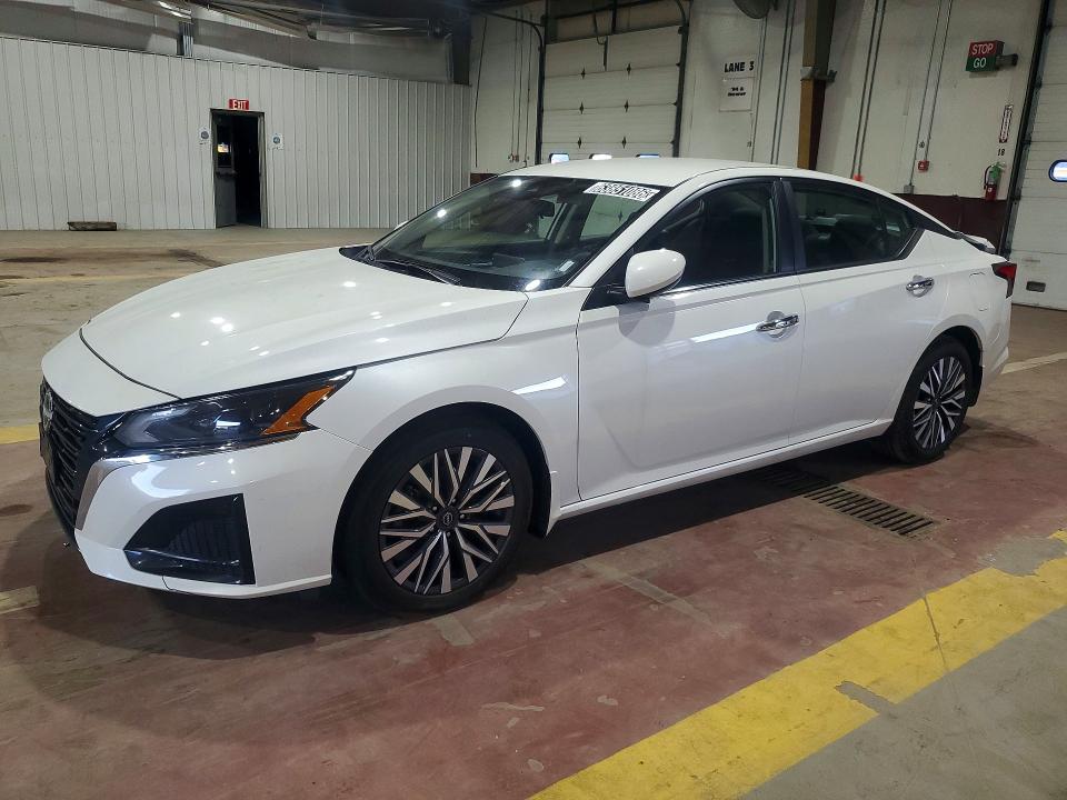 Auction sale of the 2023 Nissan Altima, vin: 1N4BL4DV5PN424466, lot number: 63851086