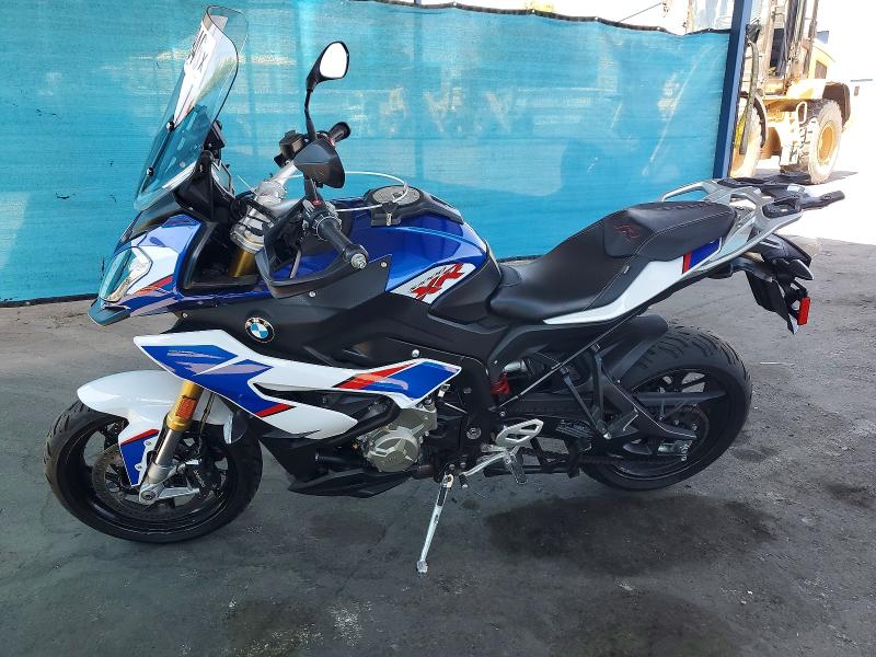 Продажа на аукционе авто 2018 Bmw S 1000, vin: WB10D1301JZ463376, номер лота: 64303946
