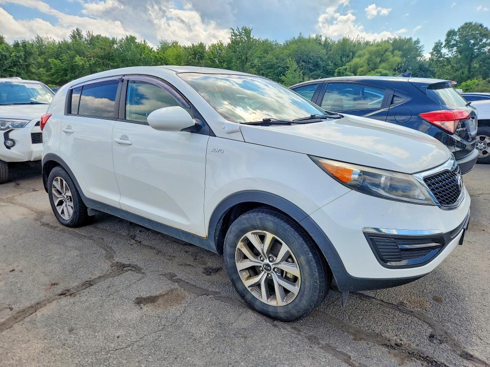 Продажа на аукционе авто 2016 Kia Sportage, vin: KNDPBCAC9G7854327, номер лота: 65618566