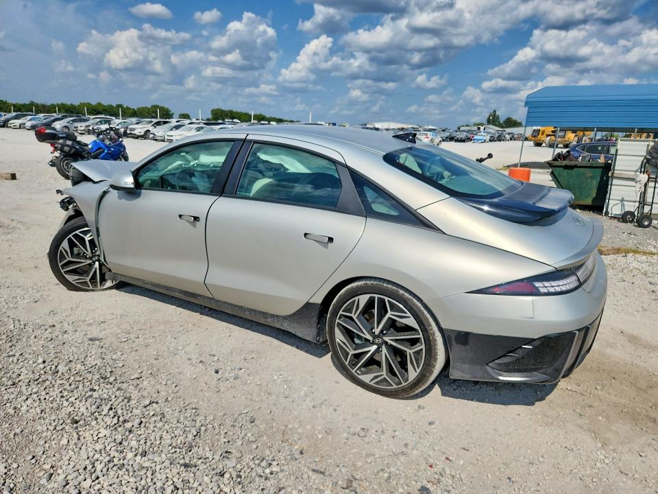 2023 Hyundai Ioniq 6 მანქანა იყიდება აუქციონზე, vin: KMHM34AC2PA043215, აუქციონის ნომერი: 65138756