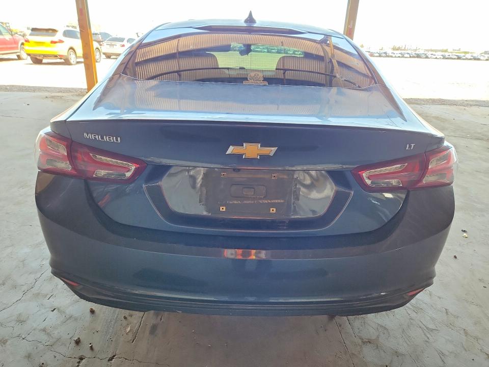 65133756 :رقم المزاد ، 1G1ZD5ST0MF029543 vin ، 2021 Chevrolet Malibu مزاد بيع