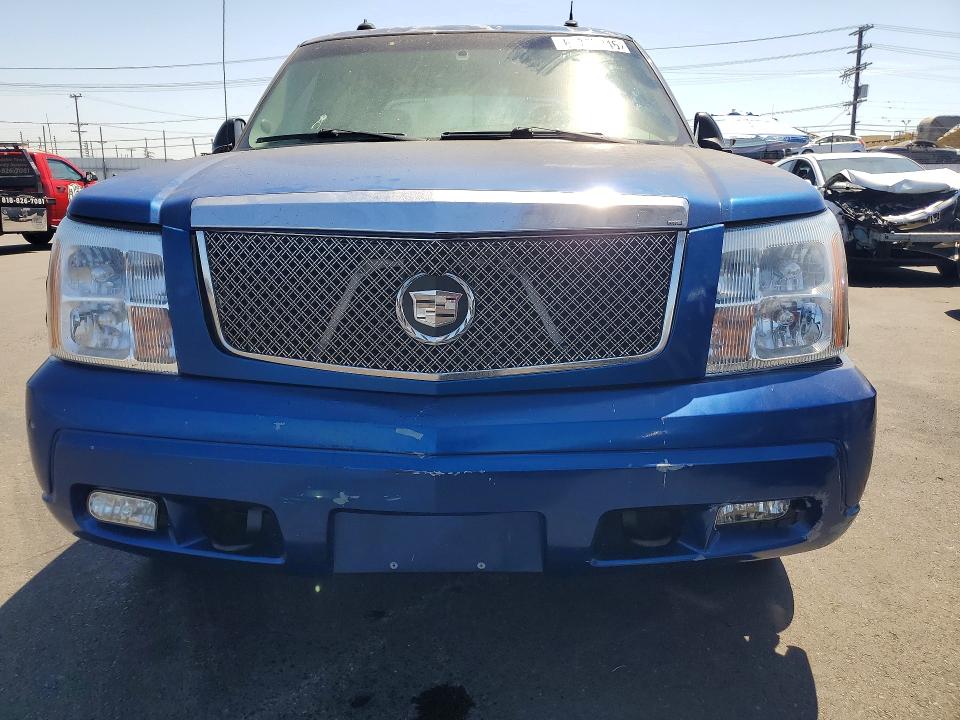 2003 Cadillac Escalade მანქანა იყიდება აუქციონზე, vin: 3GYEK63NX3G311763, აუქციონის ნომერი: 66770246