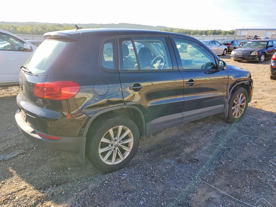 Продаж на аукціоні авто 2017 Volkswagen Tiguan, vin: WVGBV7AX6HK048807, номер лоту: 65210766