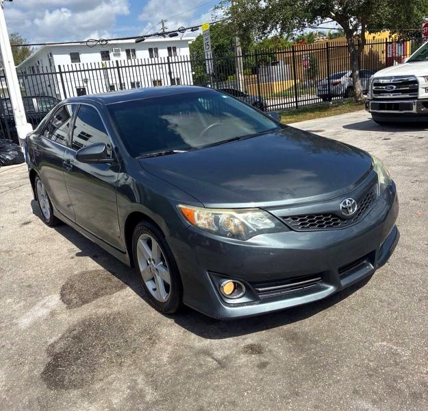 Aukcja sprzedaży 2013 Toyota Camry, vin: 4T1BF1FKXDU679971, numer aukcji: 63879426