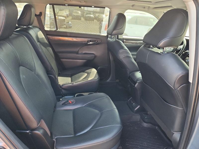 Продажа на аукционе авто 2020 Toyota Highlander Hybrid, vin: 5TDXBRCH9LS011708, номер лота: 64046556